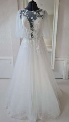 New or Second hand  La-Petra Wedding-dress wedding dress