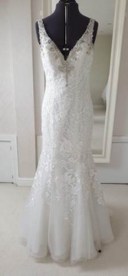 New or Second hand  Demetrios Pedmarsh wedding dress