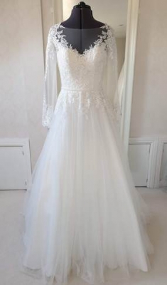 New or Second hand  Ellis-Bridal 17053 wedding dress