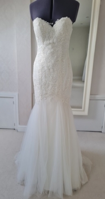 New or Second hand  Ellis-bridal- 17054 wedding dress