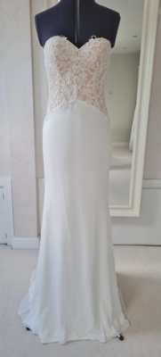 New or Second hand  Ellis-bridal- 18018 wedding dress