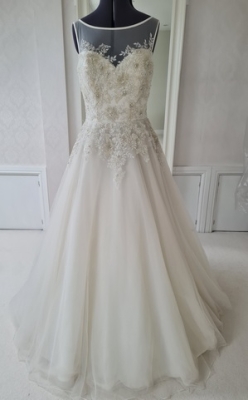 New or Second hand  Lillian-West Wedding-dress wedding dress