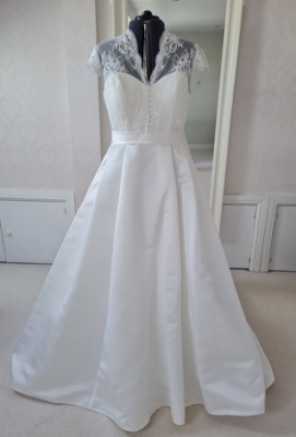 New or Second hand  Mark-Lesley Wedding-dress wedding dress