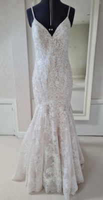 New or Second hand  Mori-Lee 1182 wedding dress
