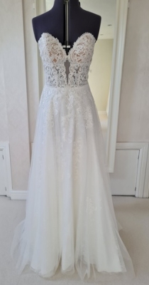New or Second hand  Mori-Lee 2050 wedding dress