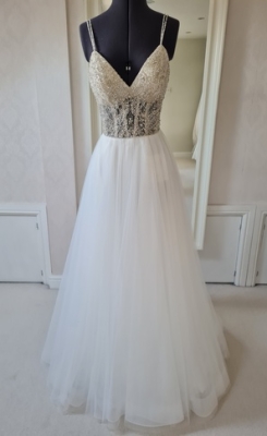 New or Second hand  Mori-Lee 5155 wedding dress