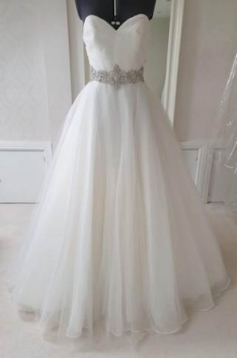 New or Second hand  Mori-Lee 5276 wedding dress