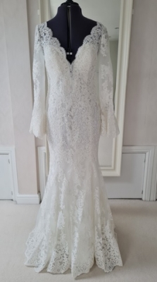 New or Second hand  Mori-Lee 5282 wedding dress