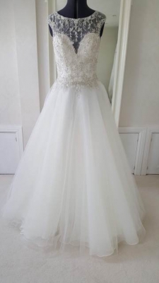 New or Second hand  Mori-Lee- 5567 wedding dress