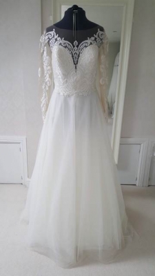 New or Second hand  Mori-Lee- 5602 wedding dress