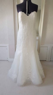 New or Second hand  Mori-Lee- 8019 wedding dress