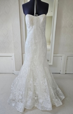 New or Second hand  Randi-Feloni Wedding-dress wedding dress