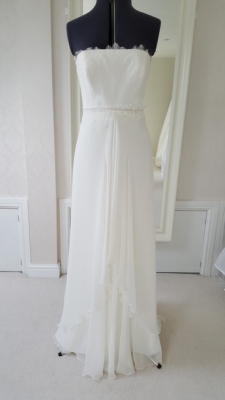 New or Second hand  Rembo-Styling Wedding-dress wedding dress